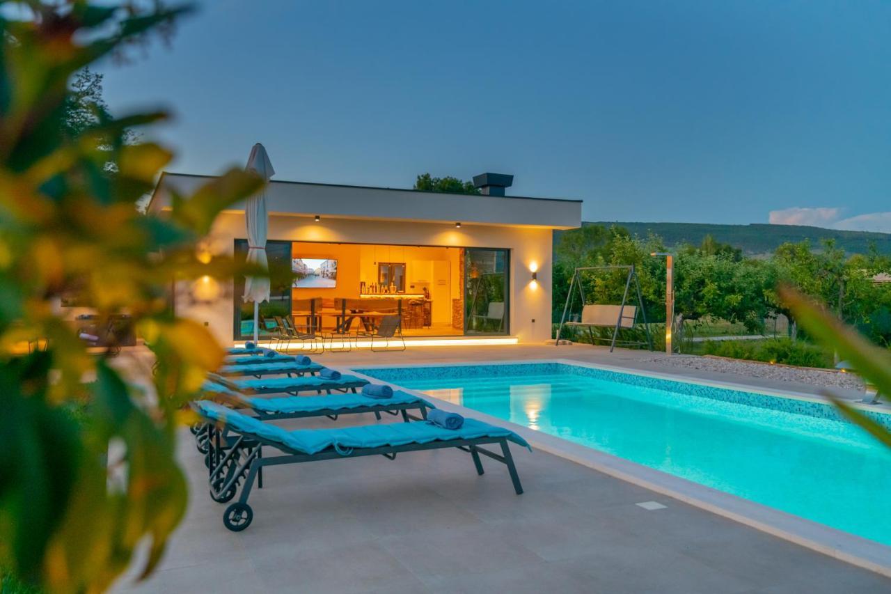 Villa Lukrecia, Luxury Villa In Imotski-Makarska Donji Prolozac Bagian luar foto